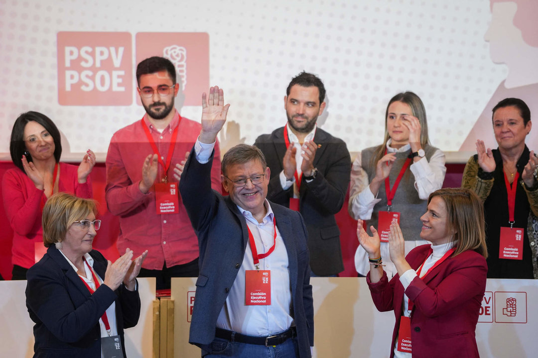 El secretario general del PSPV-PSOE, Ximo Puig, durante el Comité Nacional de los socialistas valencianos, a 16 de diciembre de 2023.