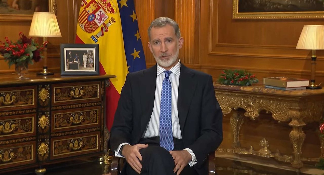 El Rey Felipe VI ofrece su tradicional discurso de Nochebuena desde Zarzuela, en Madrid (España) a 24 de diciembre de 2023. Fecha: 24/12/2023.