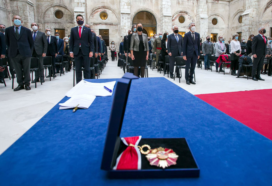 Entrega de condecoraciones de la Real Orden de Reconocimiento Civil a las Víctimas del Terrorismo, en 2021 (Foto: Tomás Alonso / Europa Press).