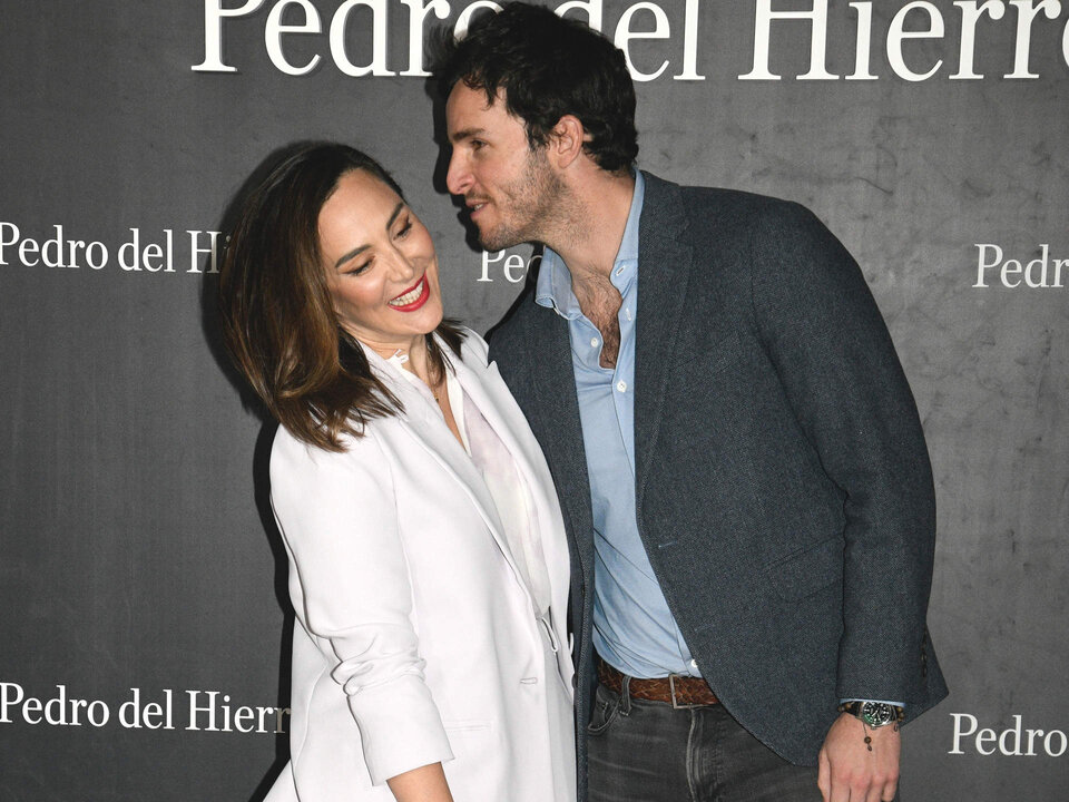 Tamara Falc&oacute; e I&ntilde;igo Onieva posan en el photocall de la firma Pedro del Hierro en la Mercedes Benz Fashion Week Madrid, a 16 de febrero de 2023, en Madrid (Espa&ntilde;a).

FAMOSOS;PEDRO DEL HIERRO;MBFWM

Jos&eacute; Oliva / Europa Press

(Foto de ARCHIVO)

16/2/2023
Europa Press Reportajes / Europa Press
(Foto de ARCHIVO)
01/1/1970
