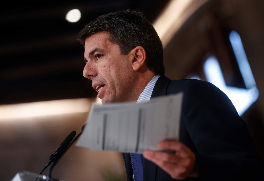 ROBER SOLSONA..20240116&hellip;..  El 'president' de la Generalitat, Carlos Maz&oacute;n, ofrece una rueda de prensa para valorar la situaci&oacute;n del sector p&uacute;blico de la Generalitat. Palau de la Generalitat.