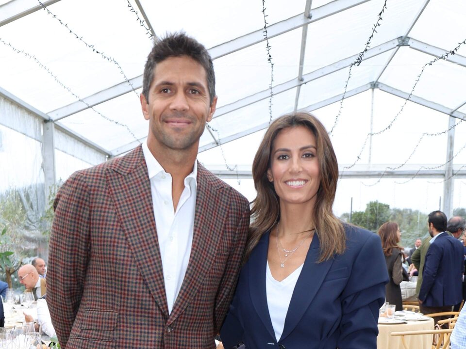 Fernando Verdasco y Ana Boyer posan durante la celebraci&oacute;n de la C&aacute;tedra Vargas Llosa, a 21 de octubre de 2022, en San Lorenzo de El Escorial (Madrid, Espa&ntilde;a).
FAMOSOS;C&Aacute;TEDRA;ESCRITOR;POL&Iacute;TICOS;TORERO
Ra&uacute;l Terrel / Europa Press
(Foto de ARCHIVO)
21/10/2022
