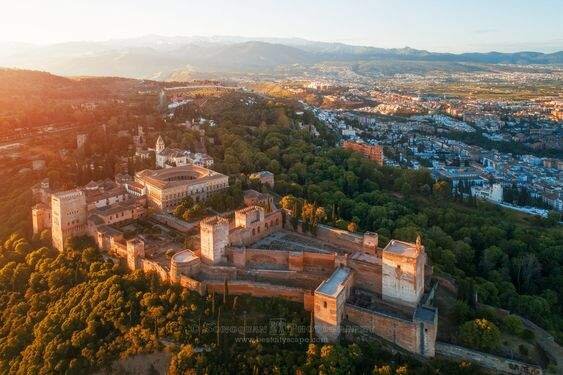 Este es el tiempo que har&aacute; hoy en Granada