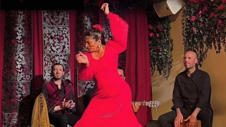 Sevilla: Un viaje al corazón del flamenco a través de los tablao flamenco de la ciudad