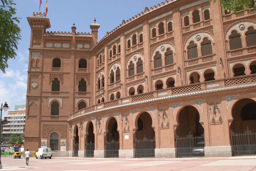Exterior de la Plaza de Toros de Las Ventas.