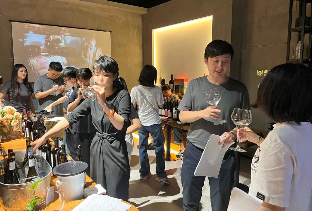 Los vinos españoles son los más vendidos en China por Internet. Foto: Europa Press