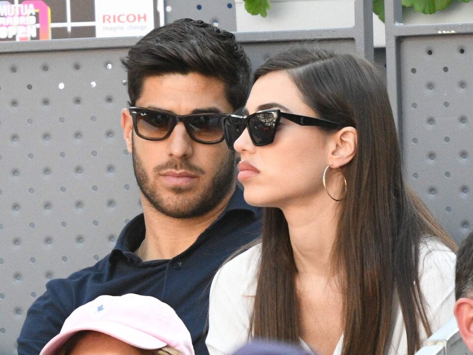 Marco Asensio y su novia, Sandra Garal en el partido de Rafa Nadal contra Carlos Alcaraz en el Mutua Madrid Open, a 06 de mayo de 2022, en Madrid (Espa&Atilde;&plusmn;a).

MUTUA MADRID OPEN;RAFA NADAL;PARTIDO;TENIS;CARLOS ALCARAZ

Jos&Atilde;&copy; Oliva / Europa Press

(Foto de ARCHIVO)

06/5/2022