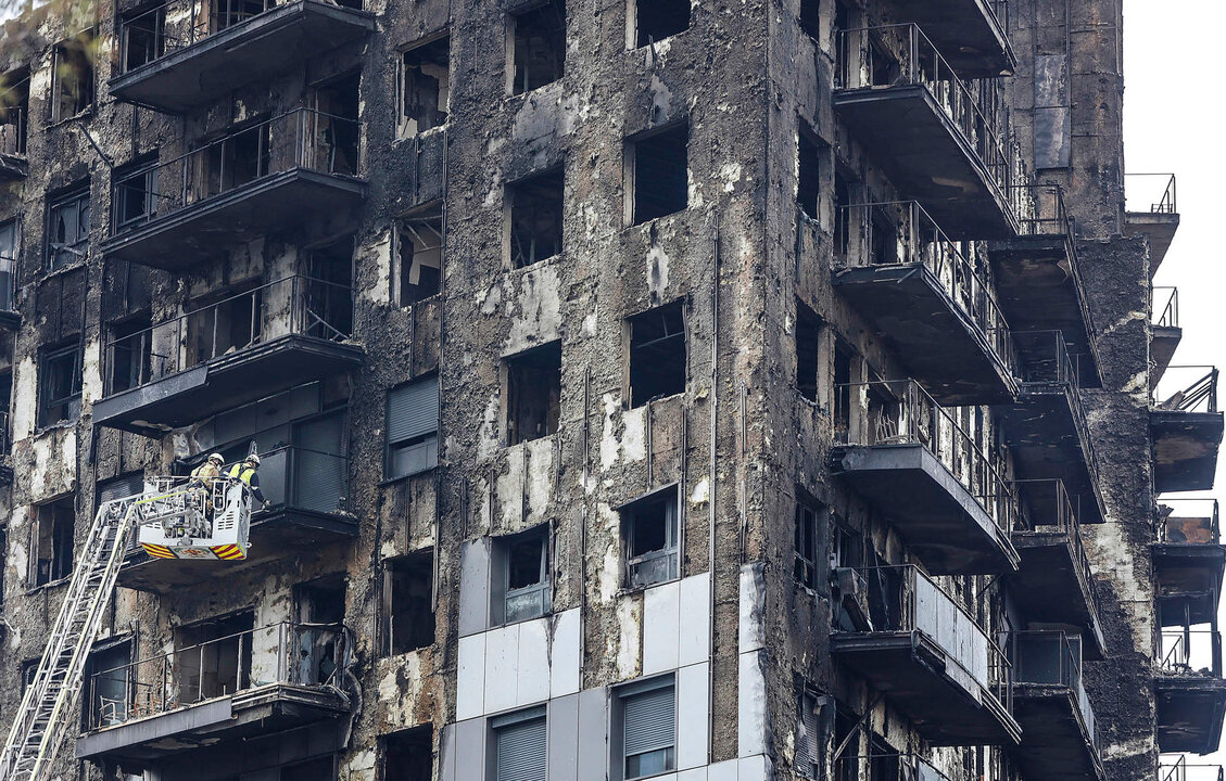 ROBER SOLSONA&hellip;&hellip;.20240225&hellip;.VALENCIA&hellip;&hellip;&hellip;&hellip;.EDIFICO INCENDIO