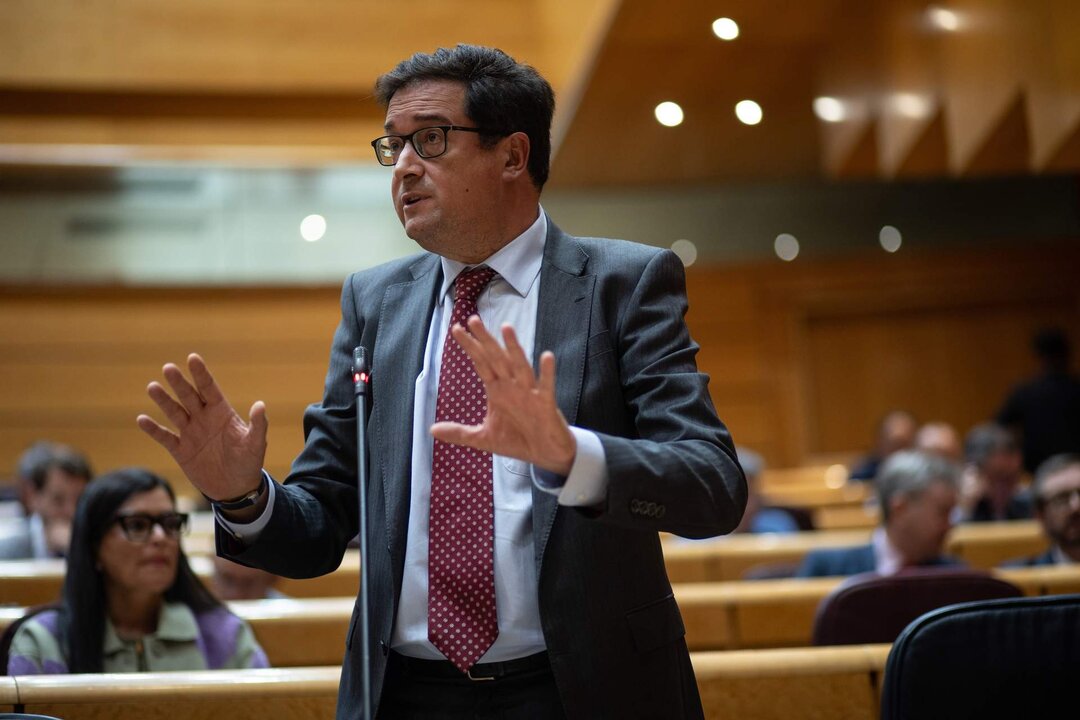 El ministro para la Transformaci&oacute;n Digital y de la Funci&oacute;n P&uacute;blica, &Oacute;scar L&oacute;pez, en el Senado, a 24 de septiembre de 2024, en Madrid.