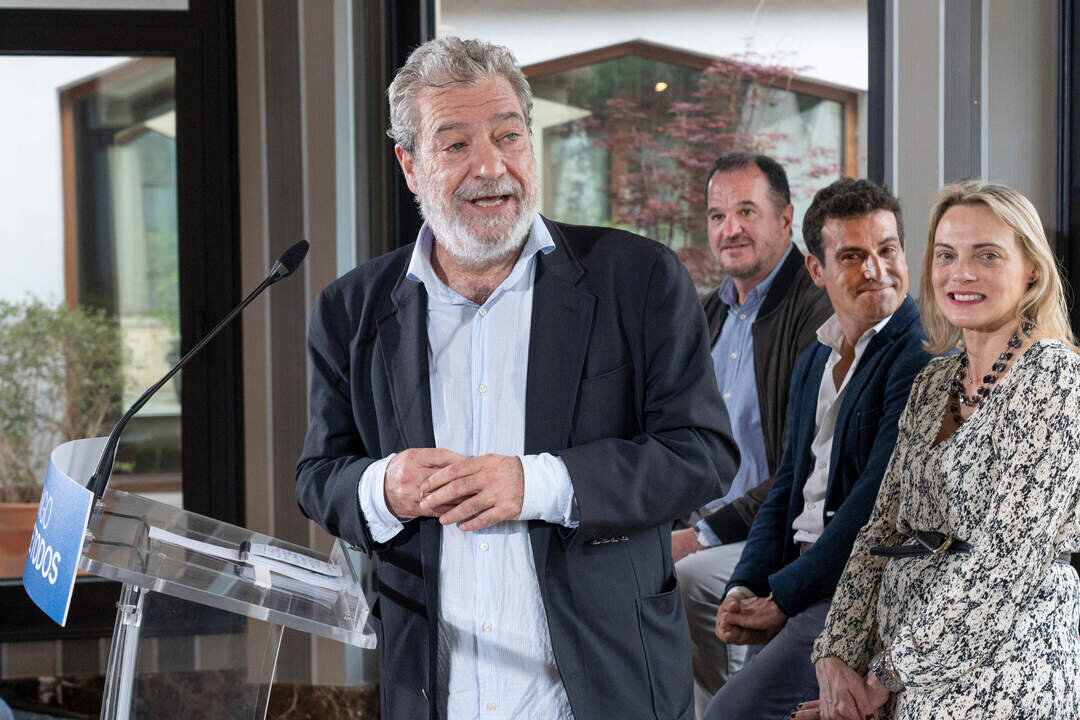 Miguel &Aacute;ngel Rodr&iacute;guez, Carlos Iturgaiz, Carlos Garc&iacute;a y Raquel Gonz&aacute;lez en el acto pol&iacute;tico del PP en Durango.29/04/2023.Fotografia: Fernando G&oacute;mez.
