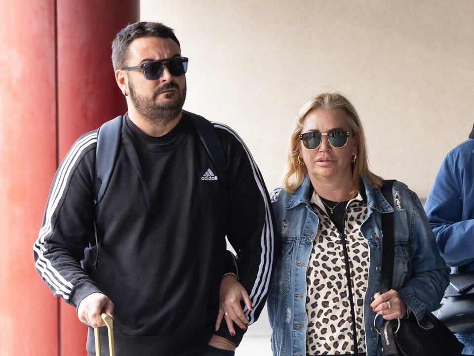 Bel&eacute;n Esteban llega acompa&ntilde;ada de su marido, Miguel Marcos, al Hospital Materno Infantil de Las Palmas para acompa&ntilde;ar a su amiga Anabel Pantoja, a 18 de enero de 2024, en Las Palmas de Gran Canaria
HOSPITAL;AMIGOS;FAMILIA
Jos&eacute; Ruiz / Europa Press
18/1/2025