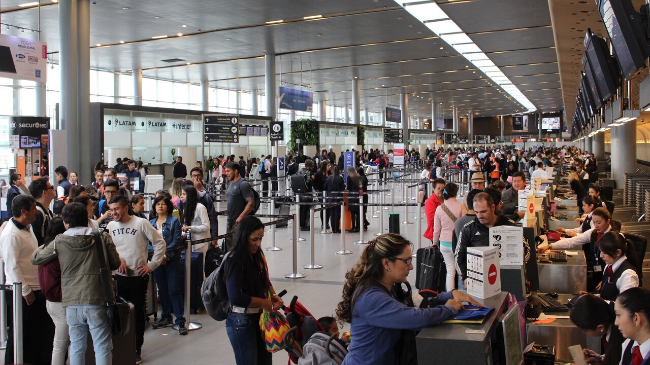Movilizaci&oacute;n de pasajeros en el Aeropuerto El Dorado