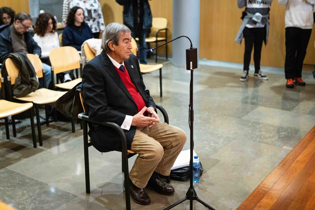 Juicio contra Francisco &Aacute;lvarez-Cascos por apropiaci&oacute;n indebida.