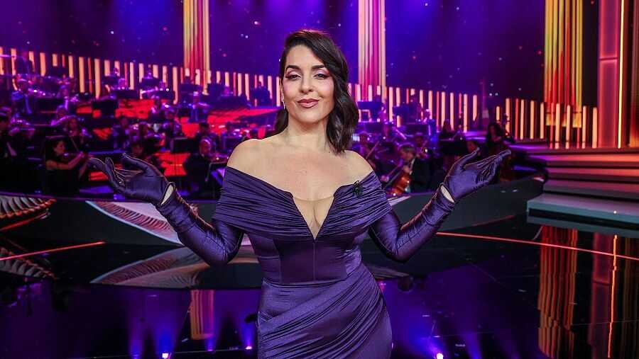 Ruth Lorenzo . Firma. RTVE