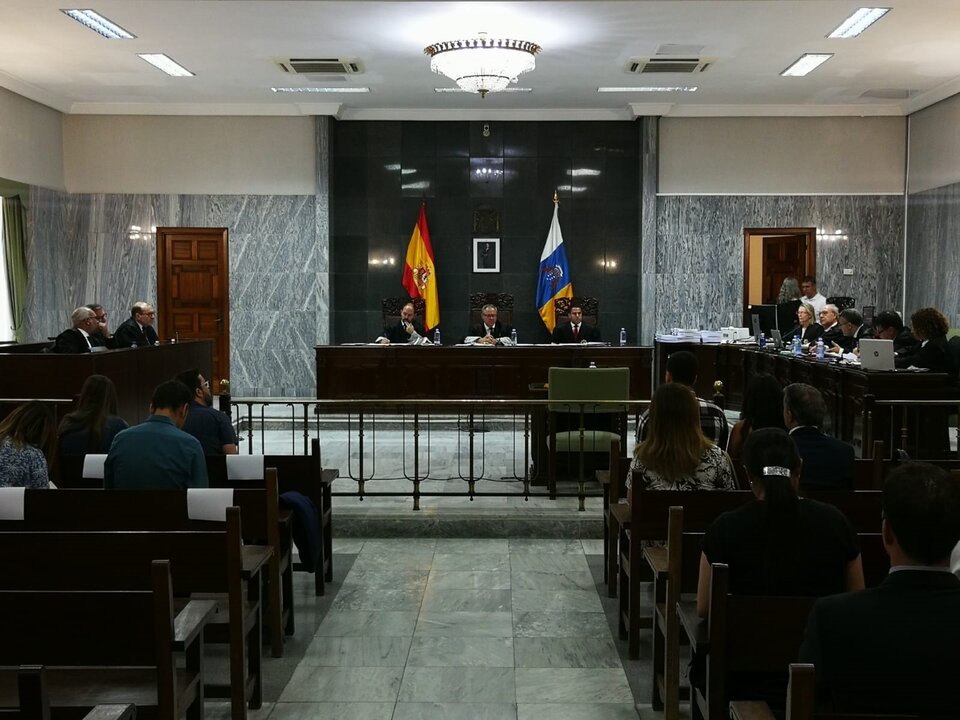 Sesi&oacute;n de cuestiones previas del juicio contra el juez Salvador Alba.