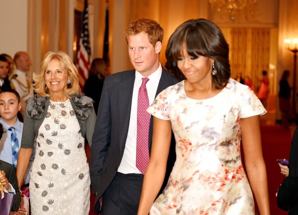 El pr&iacute;ncipe Harry y Michelle Obama.
