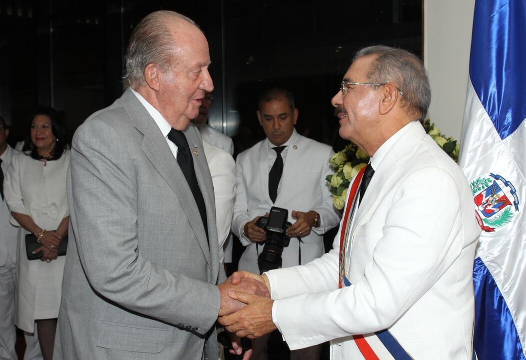 Juan Carlos I y el presidente de Rep&uacute;blica Dominicana, Danilo Medina, en una imagen de archivo.