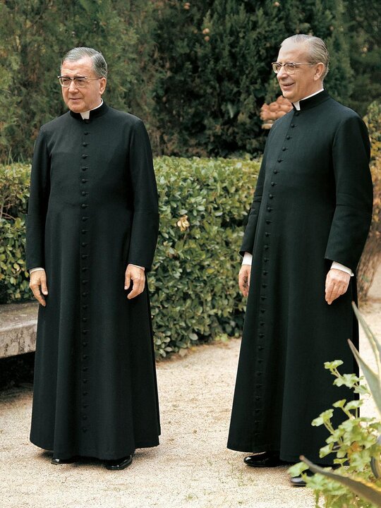 Don &Aacute;lvaro del Portillo con san Josemar&iacute;a