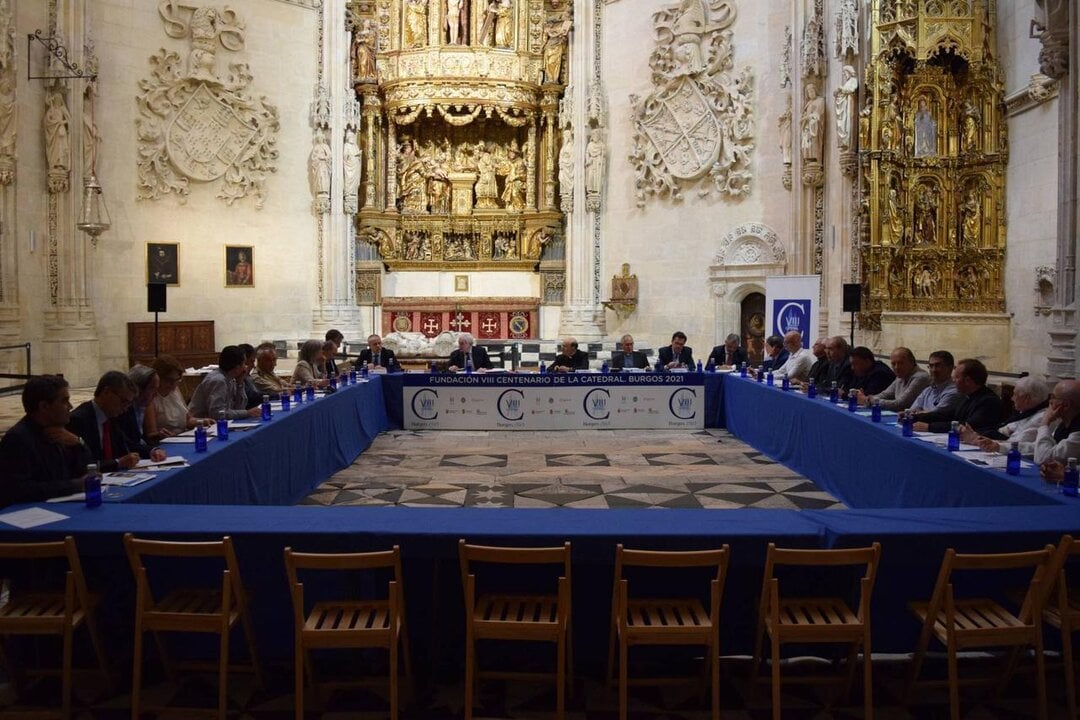 Presentaci&oacute;n de actos del centenario catedral de Burgos. 
