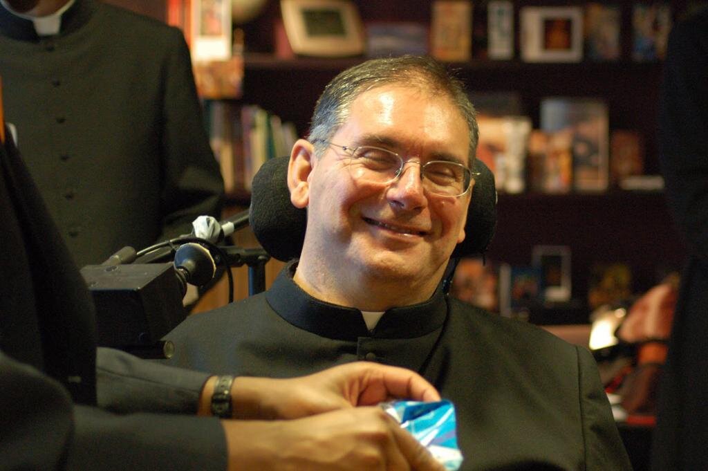 Luis de Moya.