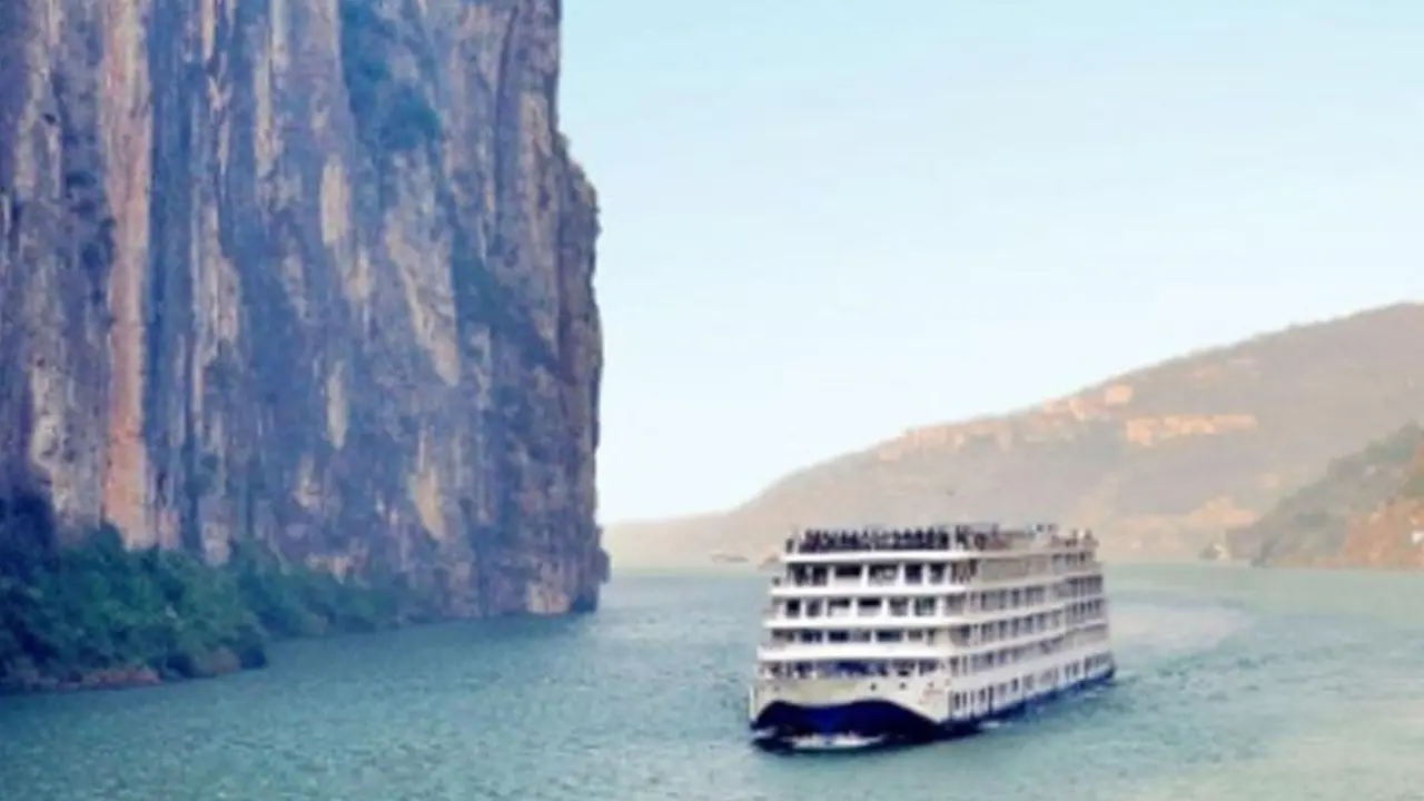 El nuevo crucero chino que navegará por el Rin y el Danubio. Imagen centurycruise.com