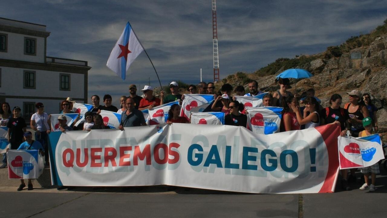 Manifestaci&oacute;n en defensa de la promoci&oacute;n del gallego.