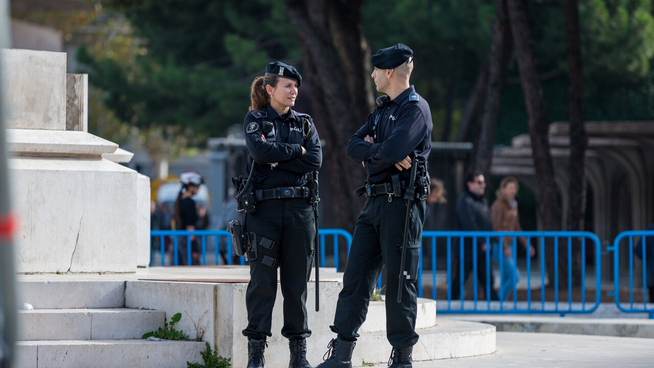 Policia Municipal Madrid. Foto: &Aacute;lvaro Garc&iacute;a Fuentes (@alvarogafu)