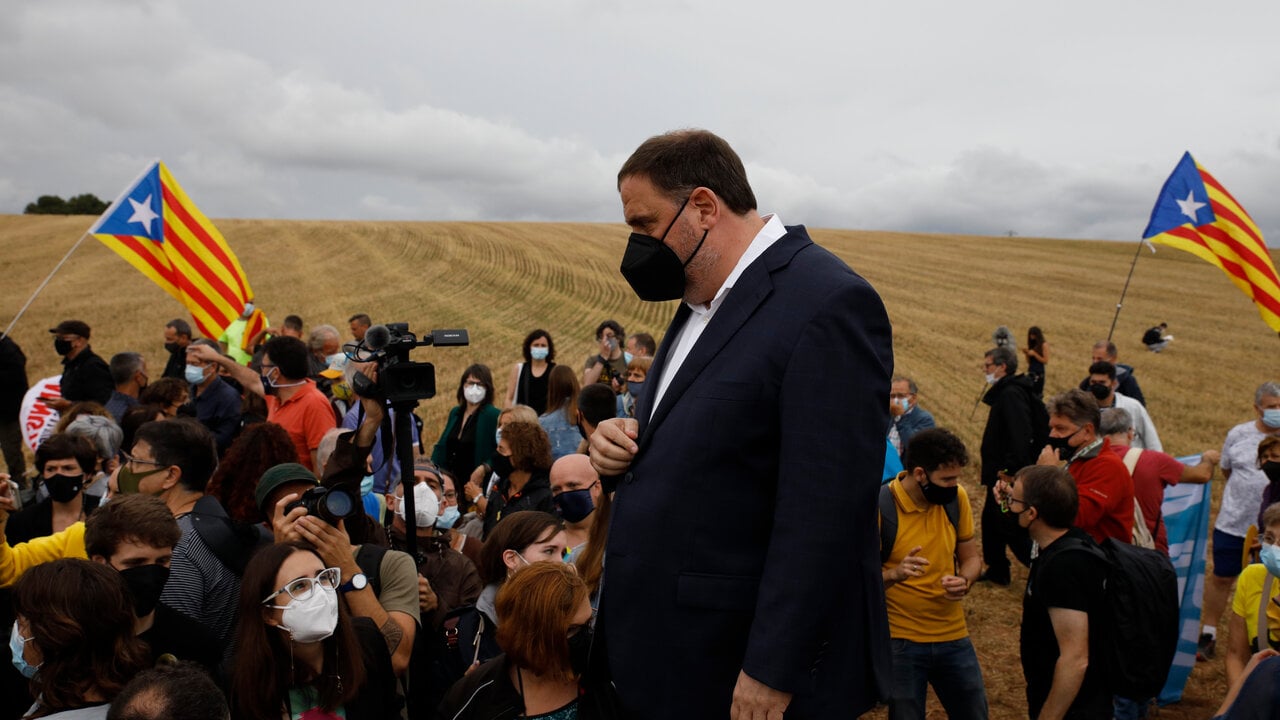 EuropaPress_3801730_exvicepresidente_generalitat_lider_erc_oriol_junqueras_interviene_salir
