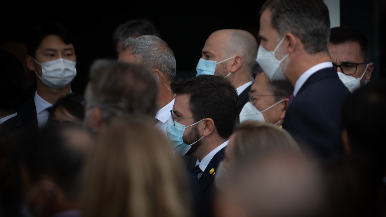 EuropaPress_3785925_presidente_generalitat_pere_aragones_rey_felipe_vi_llegada_barcelona (2)