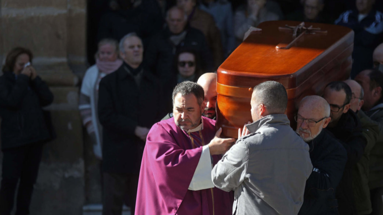 Funeral por Diego Valencia, sacrist&aacute;n asesinado en Algeciras por un yihadista (Foto: Nono Rico / Europa Press).