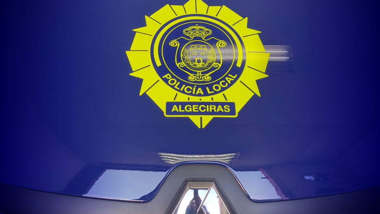 Polic&iacute;a Local de Algeciras. 