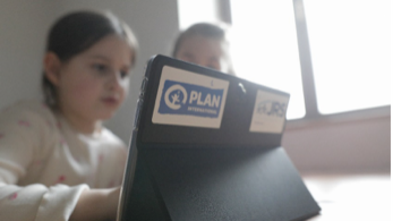 Las ni&ntilde;as empiezan a sufrir acoso en redes sociales desde los 12 a&ntilde;os en Espa&ntilde;a, seg&uacute;n datos de Plan International.