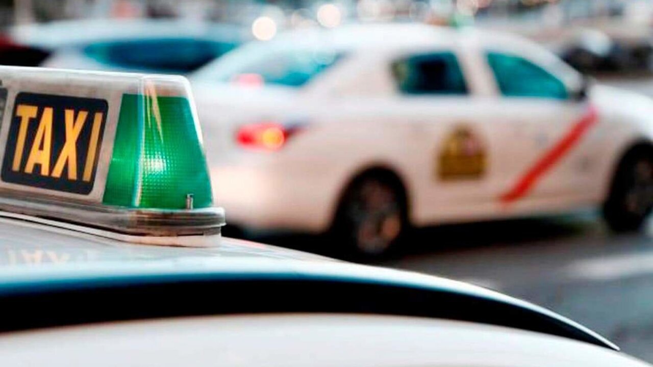 Los taxistas de Madrid reclaman que la ESO vuelva a ser obligatoria para conseguir la licencia 