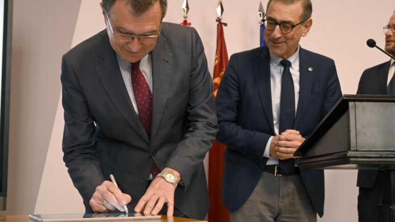 El Ayuntamiento y la Universidad de Murcia crear&aacute;n la &lsquo;C&aacute;tedra Smart City Murcia&rdquo;