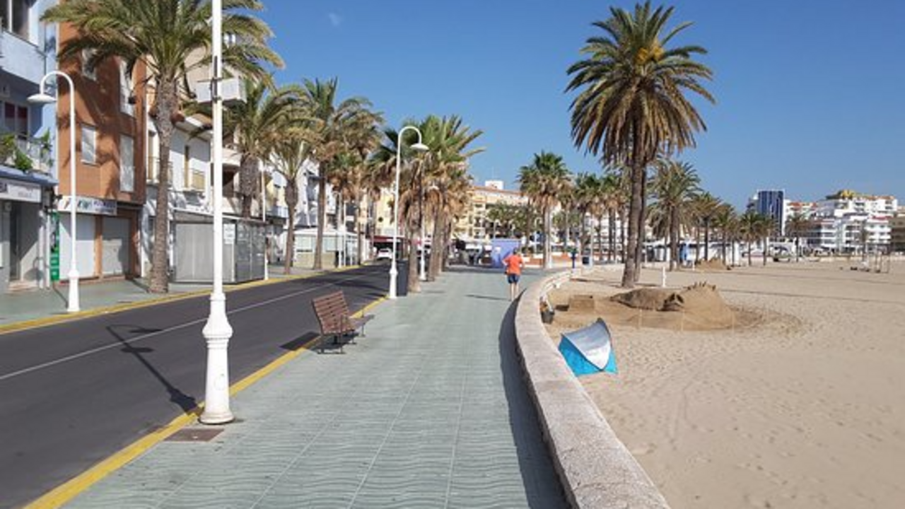 Paseo mar&iacute;timo de Pe&ntilde;&iacute;scola (Castell&oacute;n)