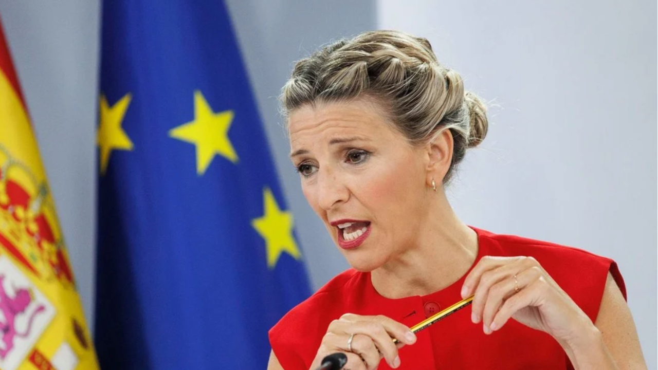 Yolanda D&iacute;az busca traductores de vasco, catal&aacute;n y gallego