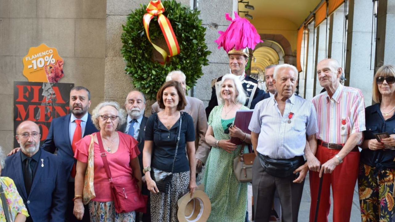 Homenaje en la Plaza Mayor de Madrid.