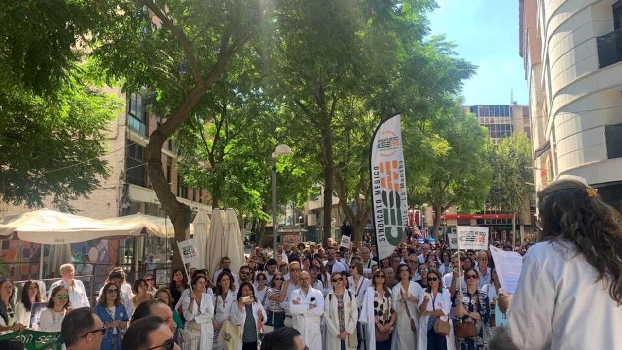 Manifestaciones de m&eacute;dicos en Ciudad Real en octubre de 2025.