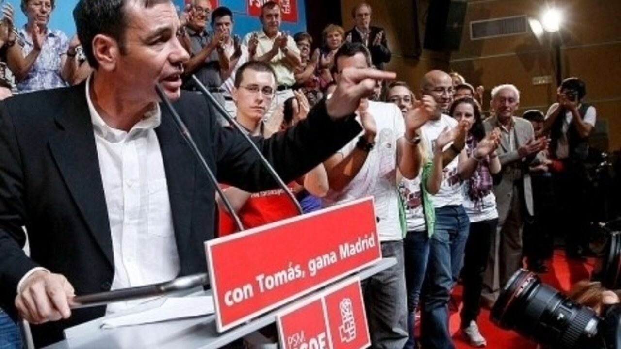 Tom&aacute;s G&oacute;mez en un acto de campa&ntilde;a.