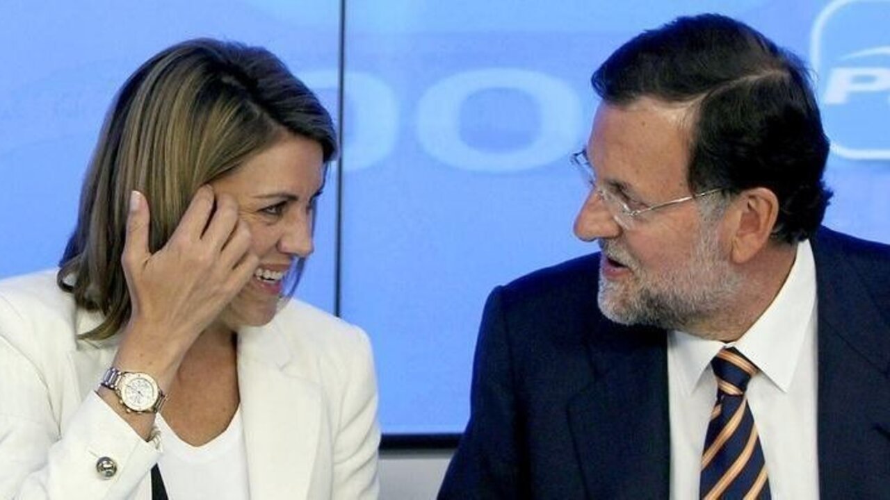 Mar&iacute;a Dolores de Cospedal y Mariano Rajoy.