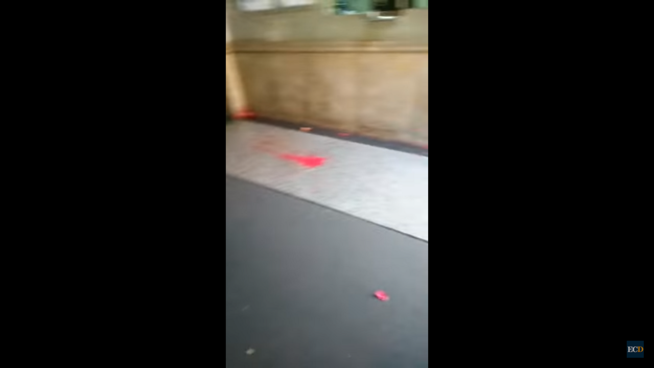 Ataque a la jefatura de Polic&iacute;a en la Diada