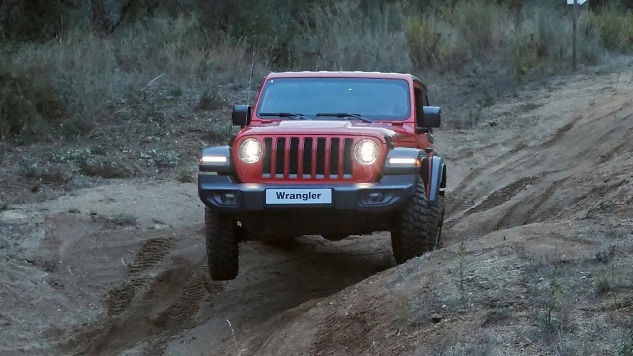 Jeep Wrangler: detalle frontal