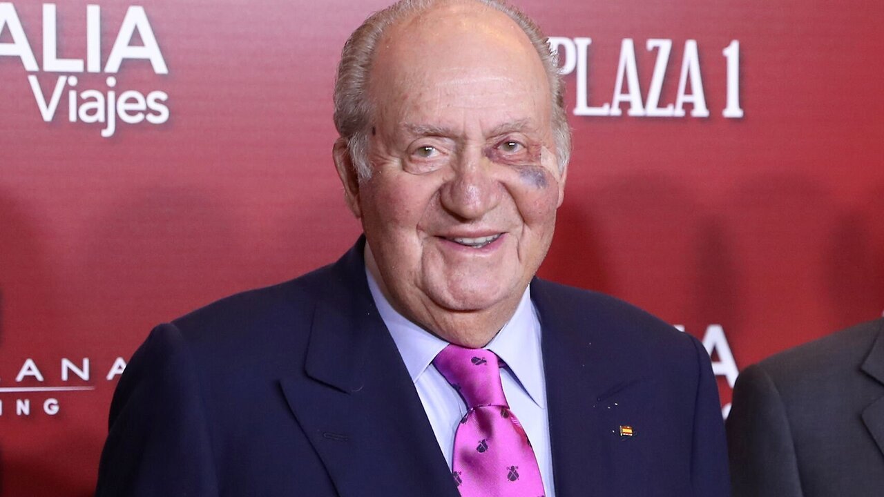 Juan Carlos I, durante la presentaci&oacute;n de los carteles de san Isidro