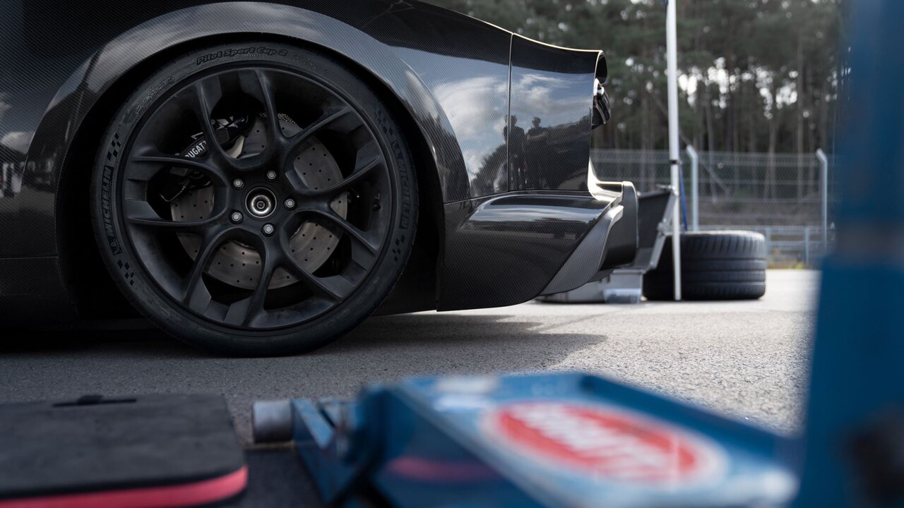 Michelin-PSC2-Bugatti-Record-1