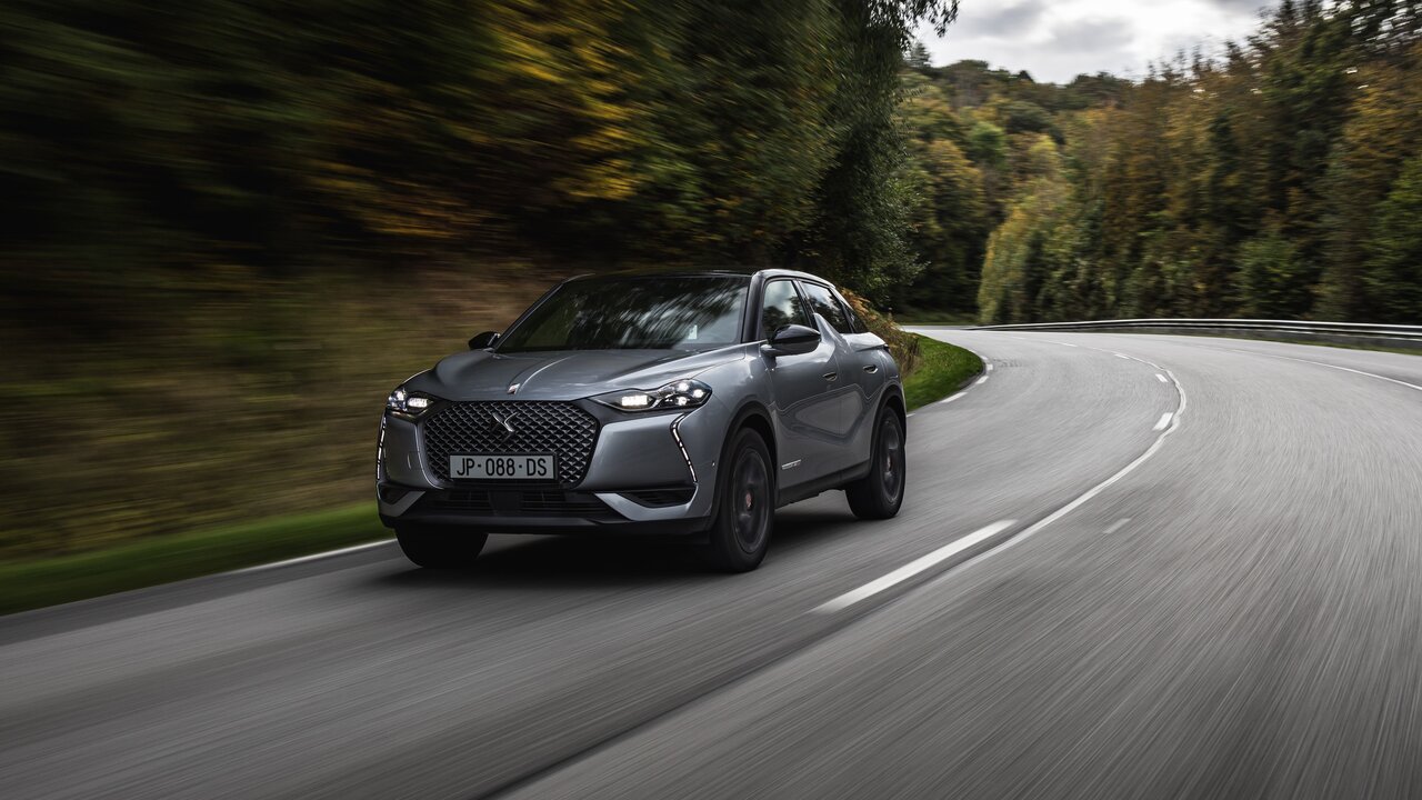 DS 3 CROSSBACK E-TENSE