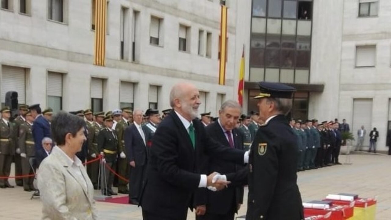Acto en la Comandancia de la Guardia Civil en Sant Andreu de la Barca (Barcelona).