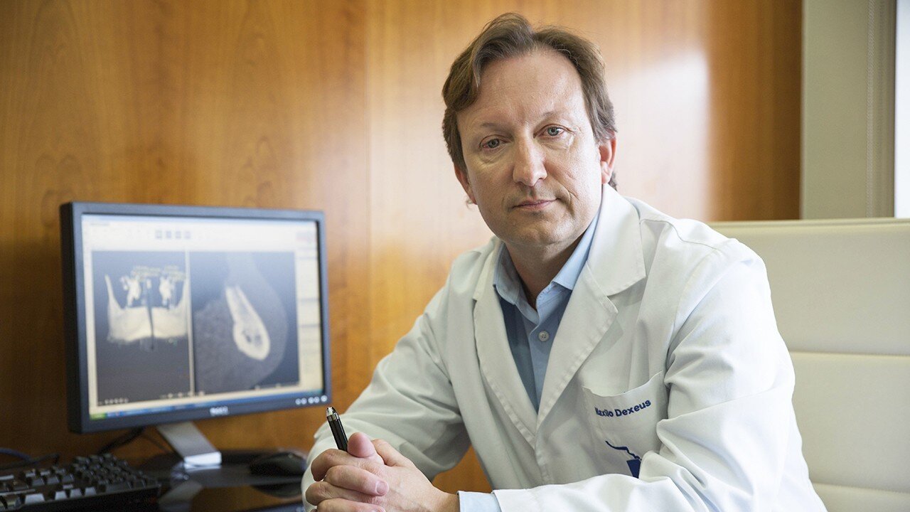 Dr. Arcas