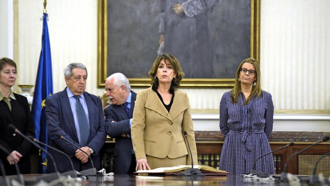 la-fiscal-general-del-estado-dolores-delgado