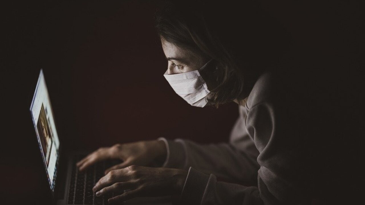 Migra&ntilde;a