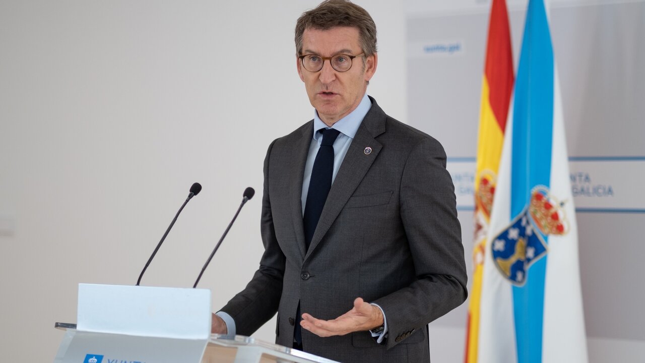 O titular do Goberno galego, Alberto N&uacute;&ntilde;ez Feij&oacute;o, durante a rolda de prensa posterior &aacute; reuni&oacute;n semanal do Consello da Xunta. Espazo Amizar, A Coru&ntilde;a. 08/04/22.